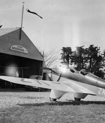 Manawatu Aero Club's "Miles Hawk" aircraft, Milson Airport