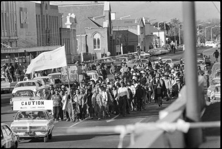 "Te Roopu O Te Matakite Comes to the City"