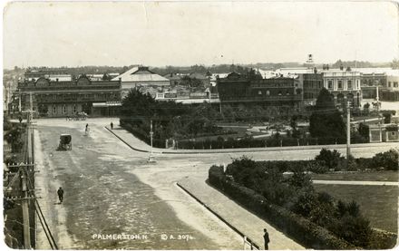 Panorama of the Square, 1915 4