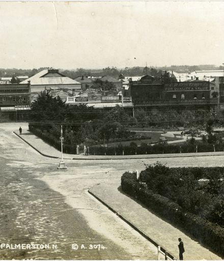 Panorama of the Square, 1915 4
