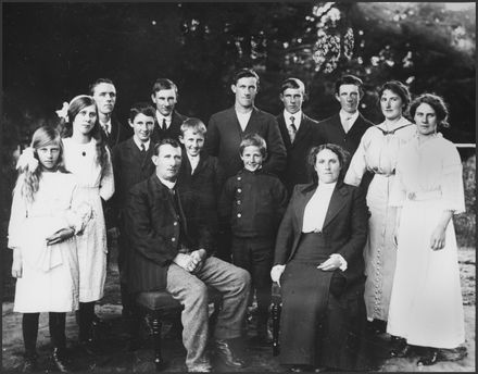 The Wildbore Family of Pohangina