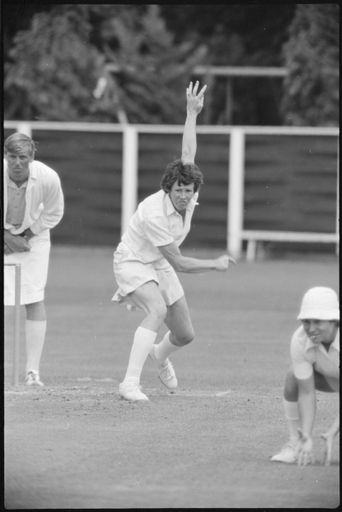 Hallyburton Johnstone Shield – Auckland v Canterbury - Resource cover image