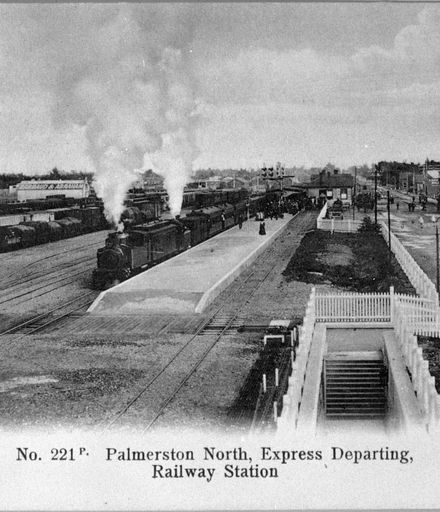 Train leaving the Palmerston North Railway Station