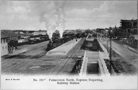 Train leaving the Palmerston North Railway Station