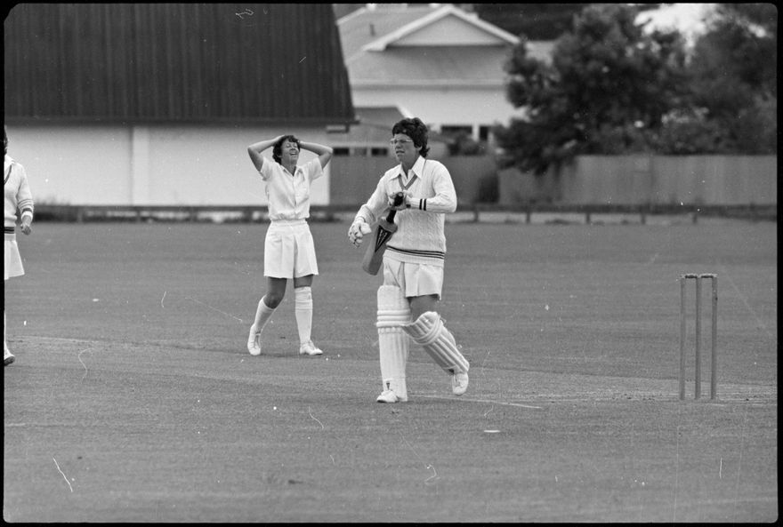 Hallyburton Johnstone Shield – Central Districts v Wellington