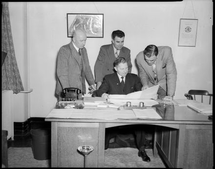 Minister of Housing in City - Resource cover image