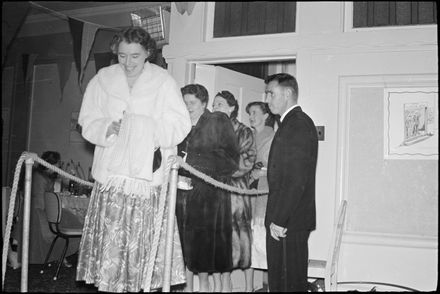 Ex-Navalmen’s Cabaret