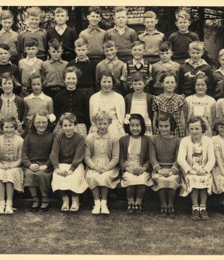 Terrace End School - Standard 2, 1954