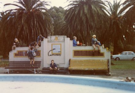 Cubs at Esplanade Gardens
