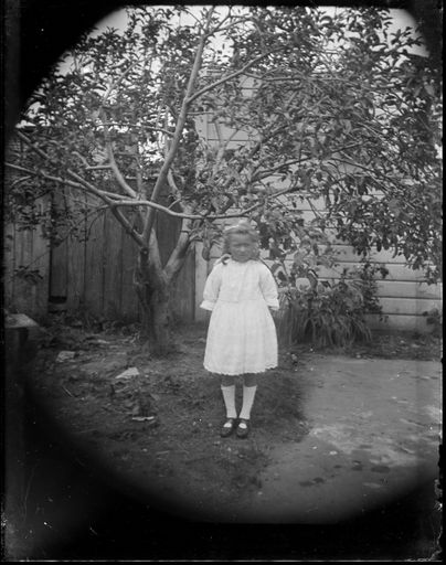 Unknown Girl - Berry Family Collection - Resource cover image