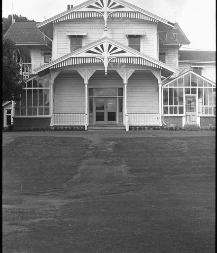 Caccia Birch House front entrance
