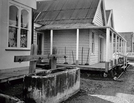 'Totaranui', hitching rail and water trough at Manawatu Museum, Church Street