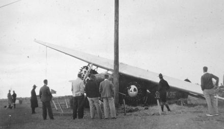 Sir Charles Kingsford Smith's aircraft, the "Southern Cross" damaged, Milson Airport