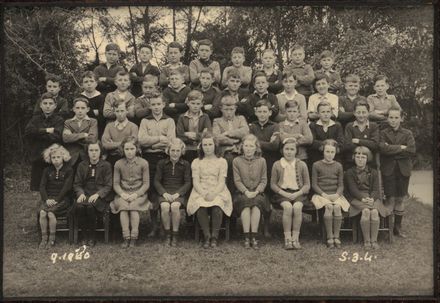 Terrace End School - Standard 3 and 4, 1940