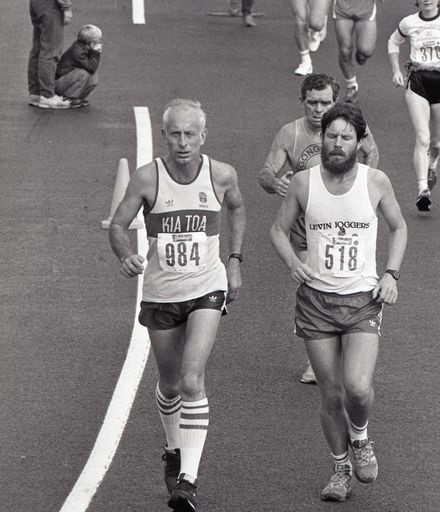 2022N_2017-20_040173 - Family flavour to run - Half-marathon 1986