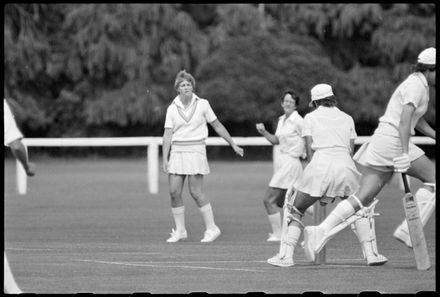 “Slow crawl in effort to overtake Aussie runs” - Resource cover image