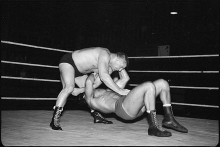 International Wrestling Contest - Resource cover image