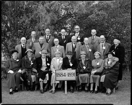 School Jubilee - 1884-1891 Group