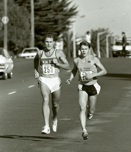 2022N_2017-20_039989 - Manawatu Marathon Clinic half-marathon 1991