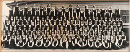 Palmerston North Technical School Female Pupils, 1941