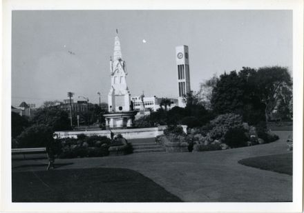 Coronation Fountain, The Square