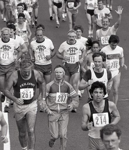 2022N_2017-20_040169 - Family flavour to run - Half-marathon 1986