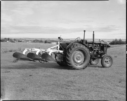 Reid and Gray plough