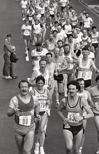2022N_2017-20_040148 - Family flavour to run - Half-marathon 1986