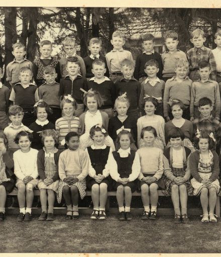 Terrace End School - Primer 4, 1954