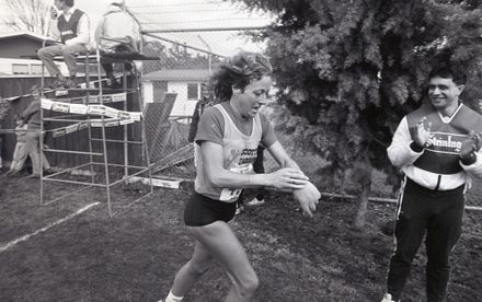 2022N_2017-20_040124 - Family flavour to run - Half-marathon 1986