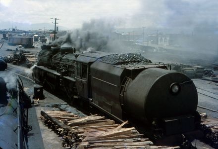 Train - J 1227 - Resource cover image