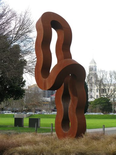 “Returning Column" Sculpture, The Square