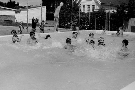 Newbury School Swimming Pool