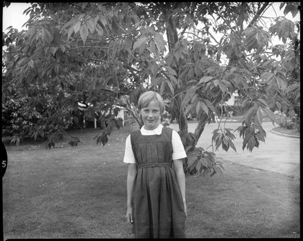 "Primary School Duxes " Dianna Law Central School - Resource cover image