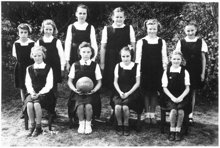 2022P_AshhurstSchool-S10-F12_039693 - Ashhurst School, Basket Ball Team