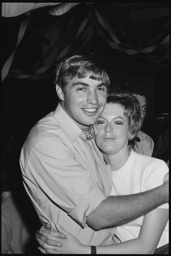 Unknown party attendees - Resource cover image