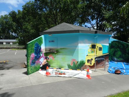 Mural at Victoria Esplanade Scenic Railway Toilets