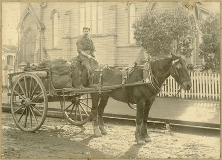 Horse and Cart outside St Stephen's Presbyterian Church - Resource cover image