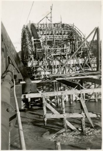 Construction of the second Fitzherbert Bridge
