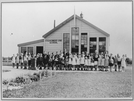 Fitzherbert East School Class Photo
