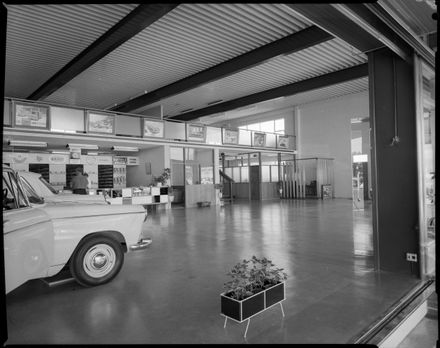 Armaghdown motors, Princess Street