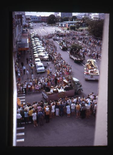 Centennial Parade from the Municipal Chambers building