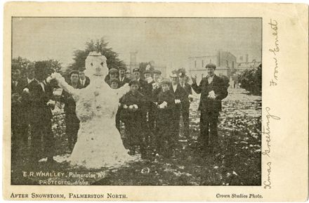 Campbell Street School Students with Snowman, The Square 1