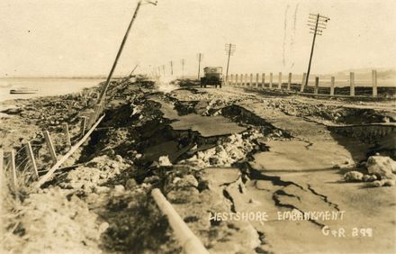 Road damage after Napier Earthquake