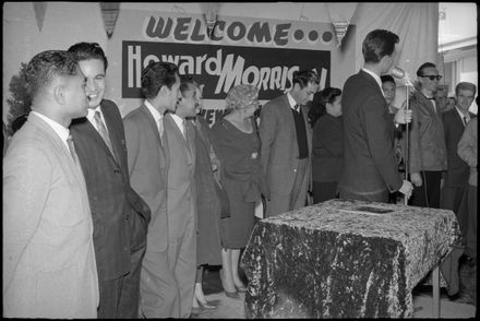 Howard Morrison Comes to Town - Resource cover image