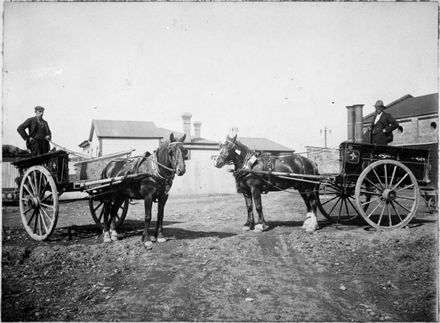 Horses and carts at Palmerston North Gas Company