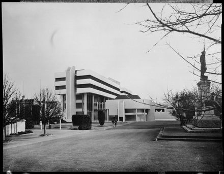 "The Square, ground shots"