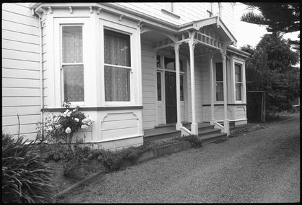 Front entrance to 16 Guy Avenue