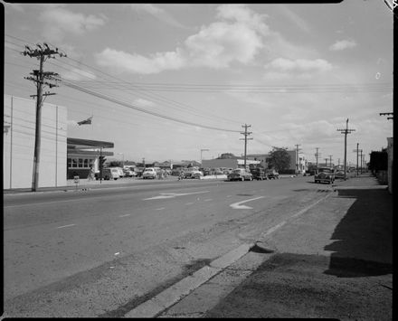 "Site of Woolworths supermarket, Rangitikei Street" - Resource cover image