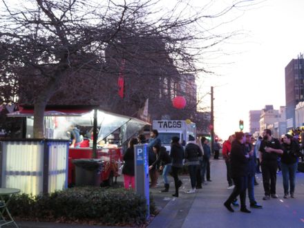Food Truck Winter Bliss in The Square
